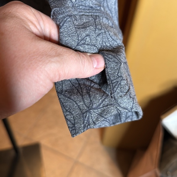 Free2B Gray Floral Fleece Lined Hooded Jacket w/ Thumbholes Size XL - Picture 8 of 12